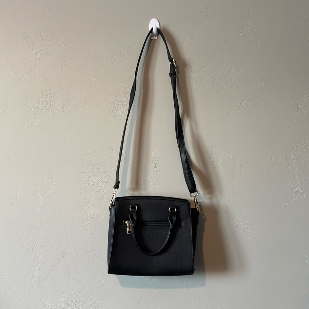Black Leather Hand Bag with Detachable Crossbody Strap